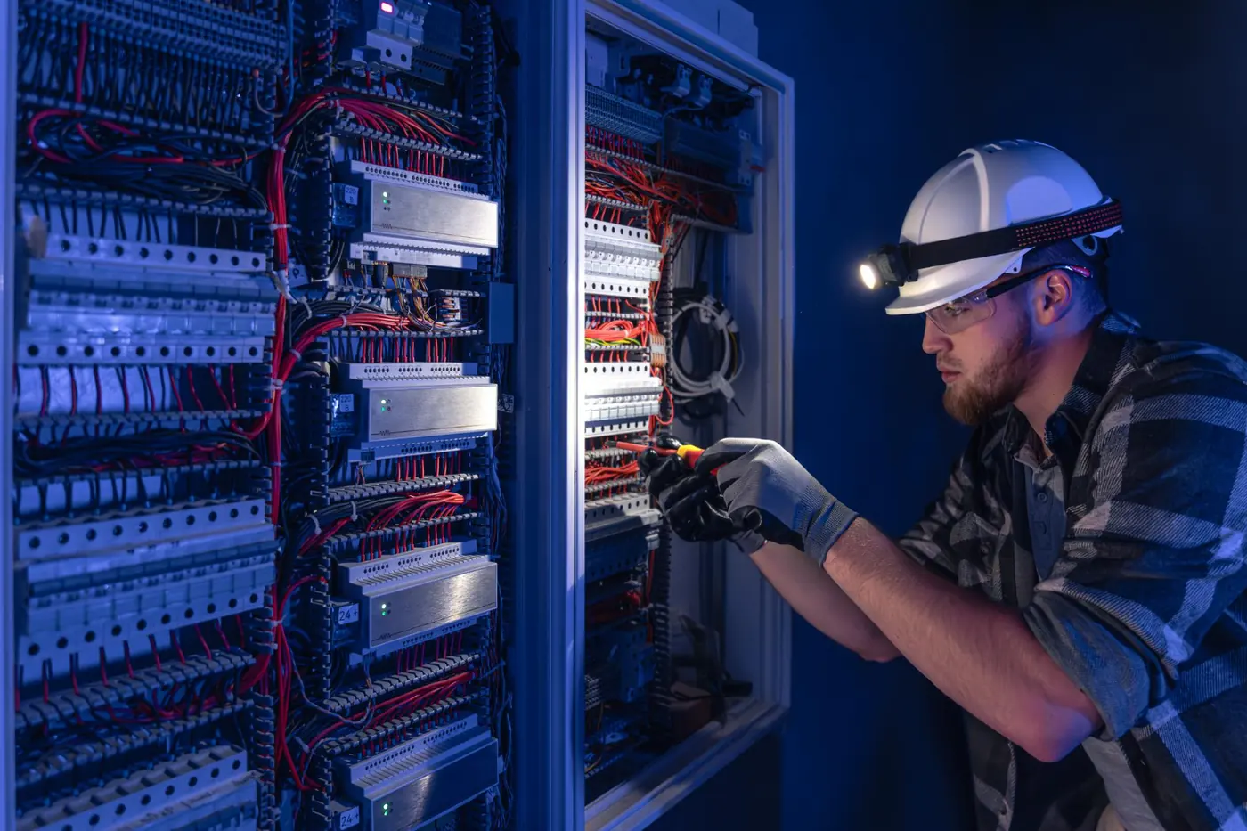 Alex Electric electrician working in Miramar